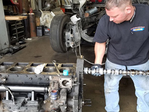 Diesel Truck Repair Shop Kansas City Full Engine Repair Replacement Thumb